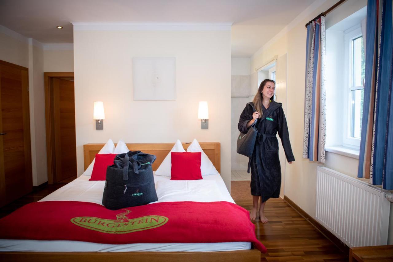 Hotel Buerglstein Saint Wolfgang Kültér fotó