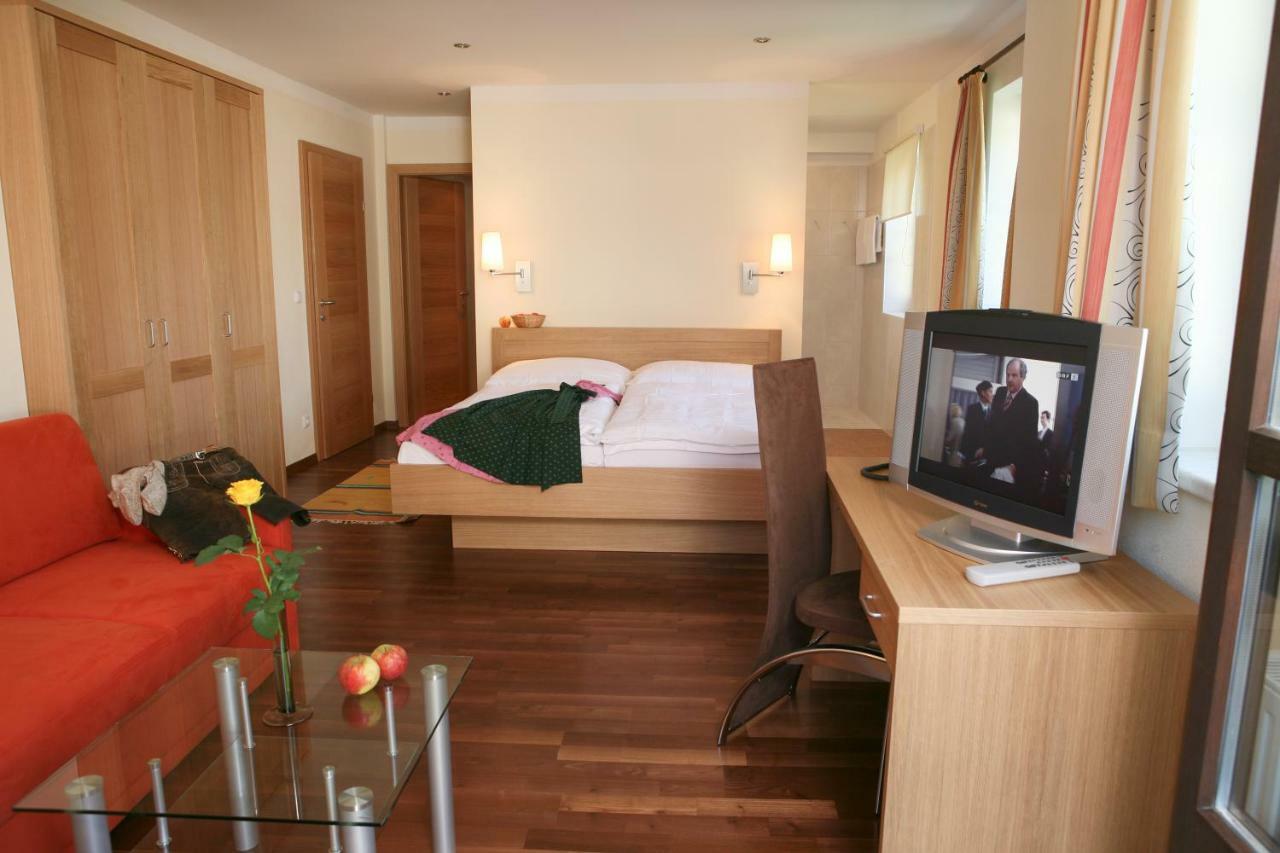 Hotel Buerglstein Saint Wolfgang Kültér fotó