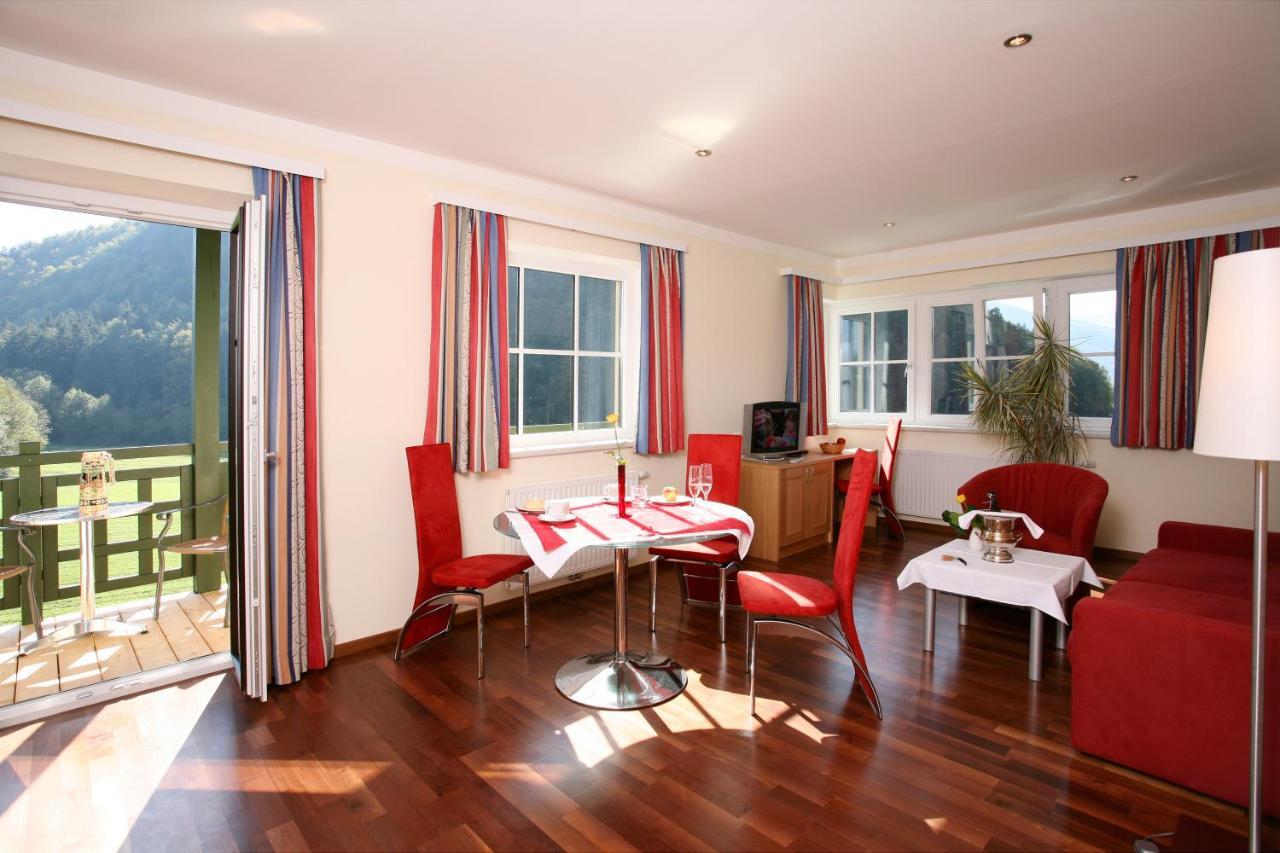 Hotel Buerglstein Saint Wolfgang Kültér fotó